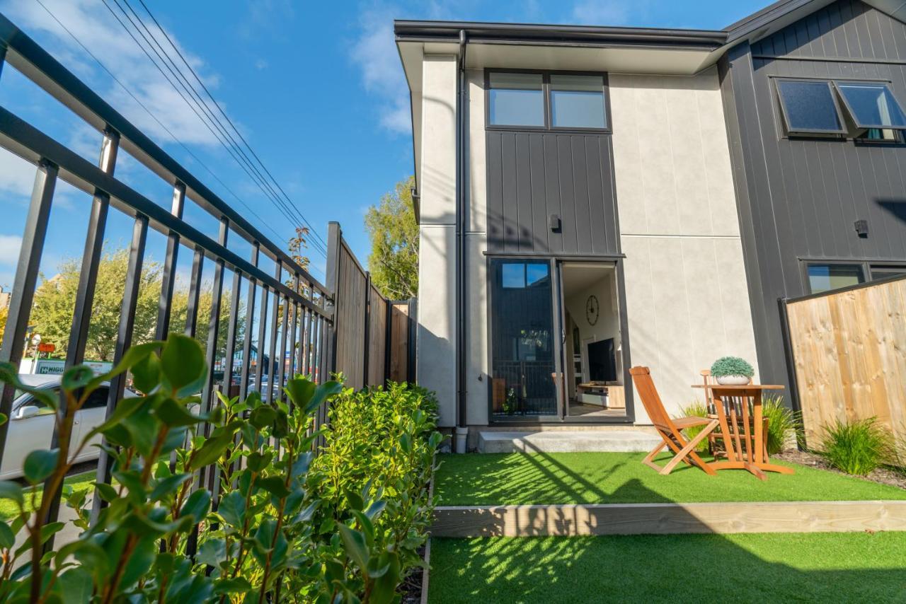 Appartamento King Bed On Hagley Park Corner In The Cbd Christchurch Esterno foto
