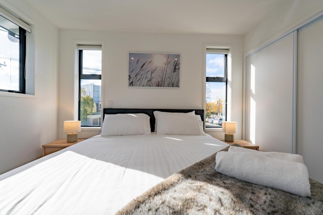 Appartamento King Bed On Hagley Park Corner In The Cbd Christchurch Esterno foto