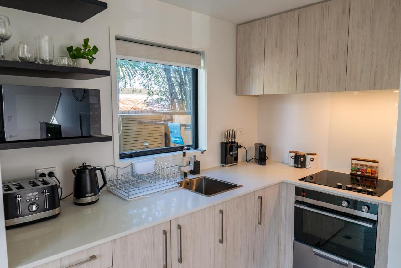 Appartamento King Bed On Hagley Park Corner In The Cbd Christchurch Esterno foto